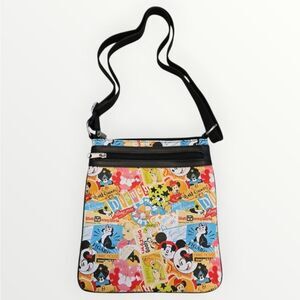 EC DISNEY CHARACTER CROSSBODY PURSE W/ ADJUSTABLE STRAPS AND POCKETS
